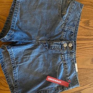 Unionbay Juniors shorts size 5